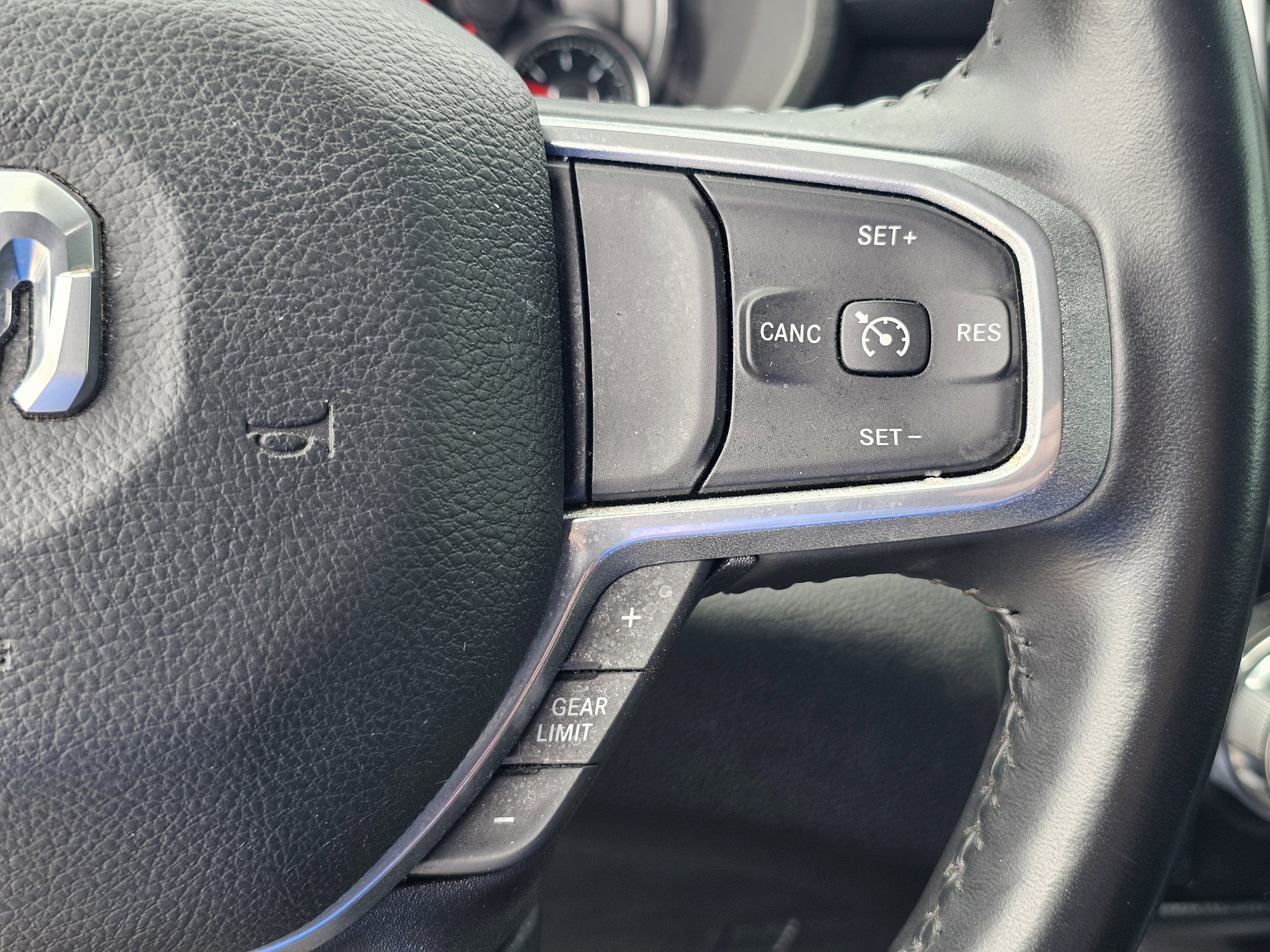 2022 RAM Ram 1500 Pickup Laramie - Photo 22