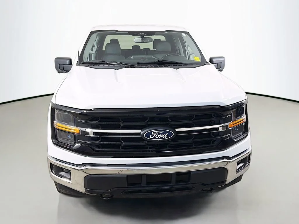 Used 2024 White Ford XLT image 2