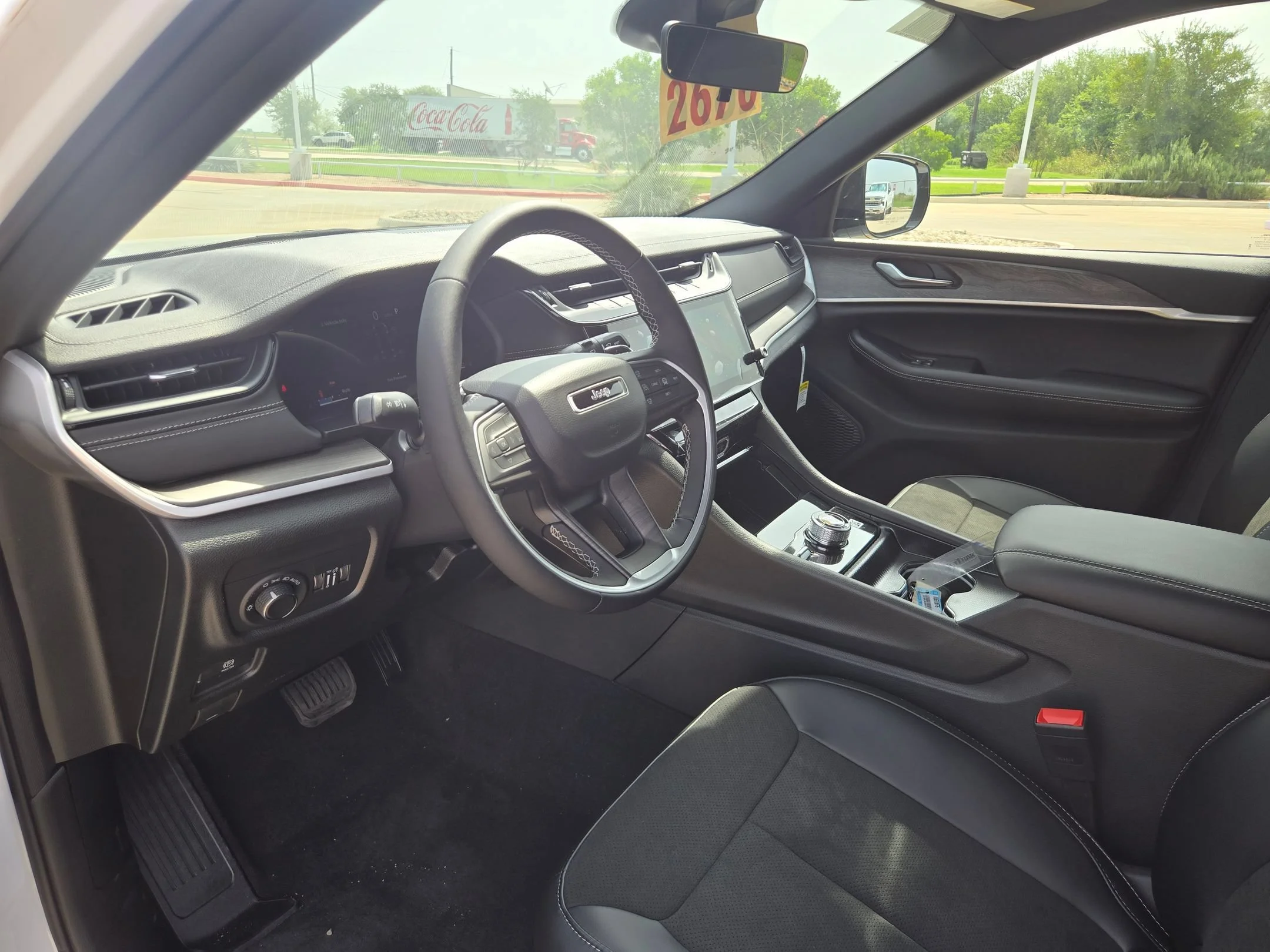 New 2026 Bright White Clearcoat Jeep Altitude image 11