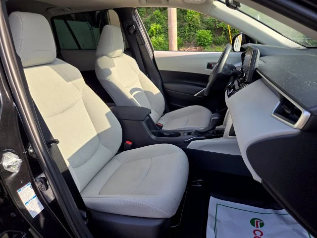 Used 2022 Black Toyota LE image 21