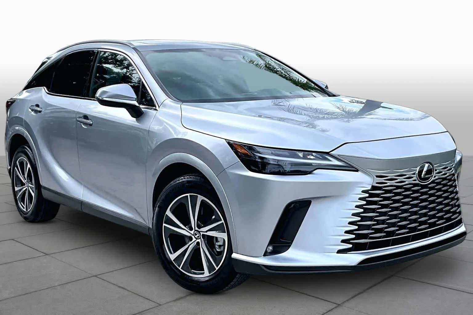 Used 2026 Iridium Lexus  image 3