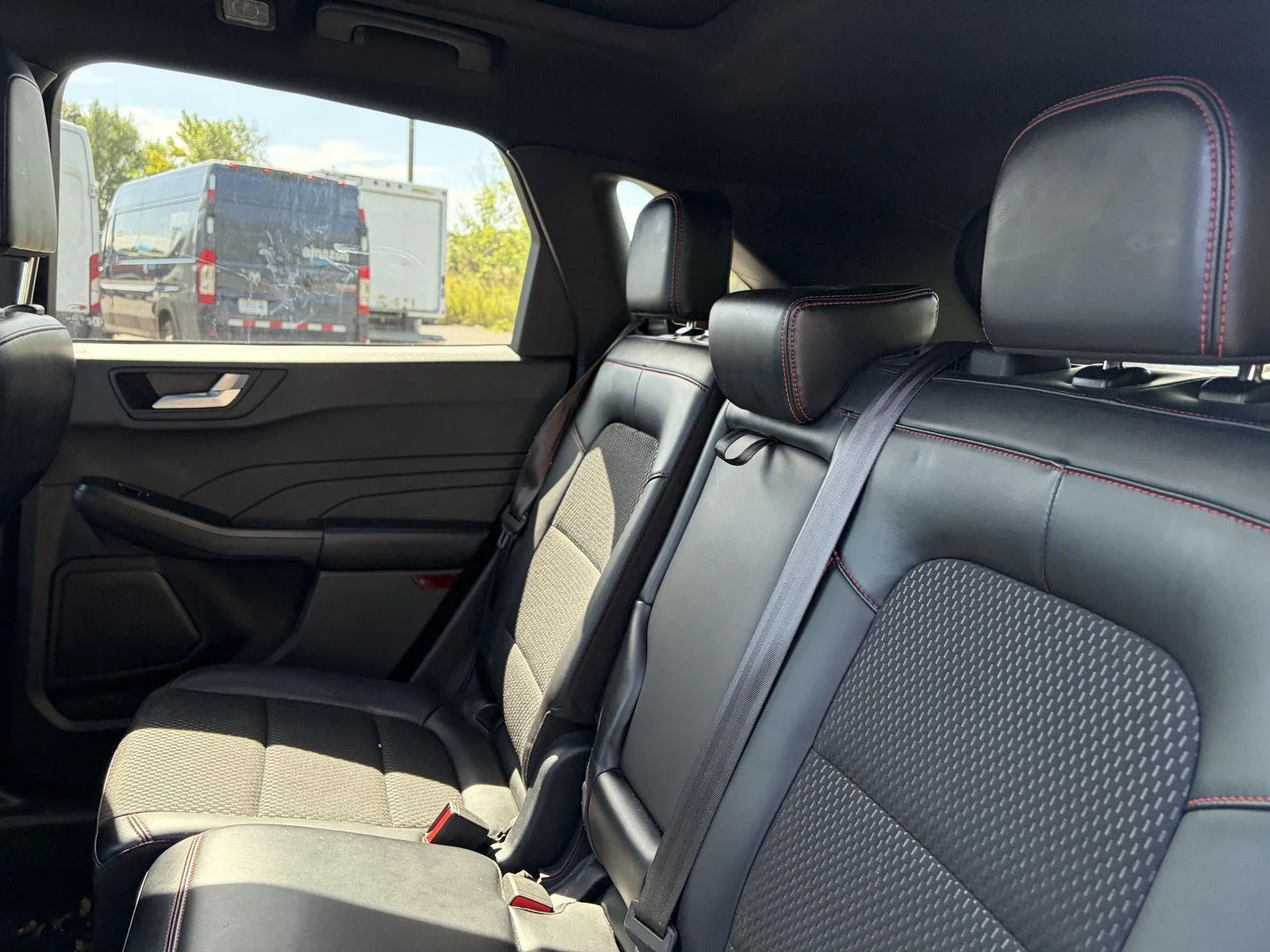 Used 2024 Agate Black Ford ST-Line image 9