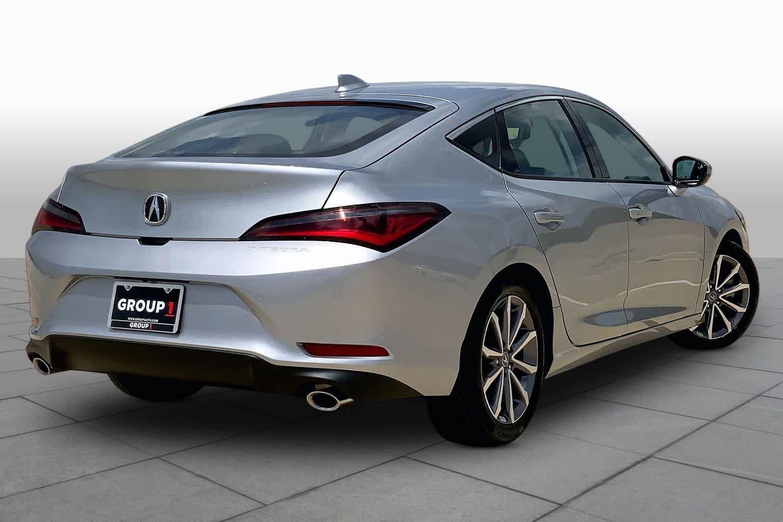 Certified Used 2026 Solar Silver Metallic Acura FWD image 12