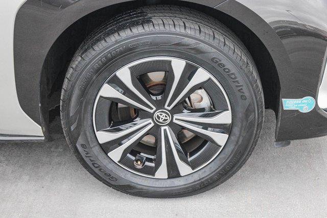 2024 Toyota bZ4X XLE - Photo 10