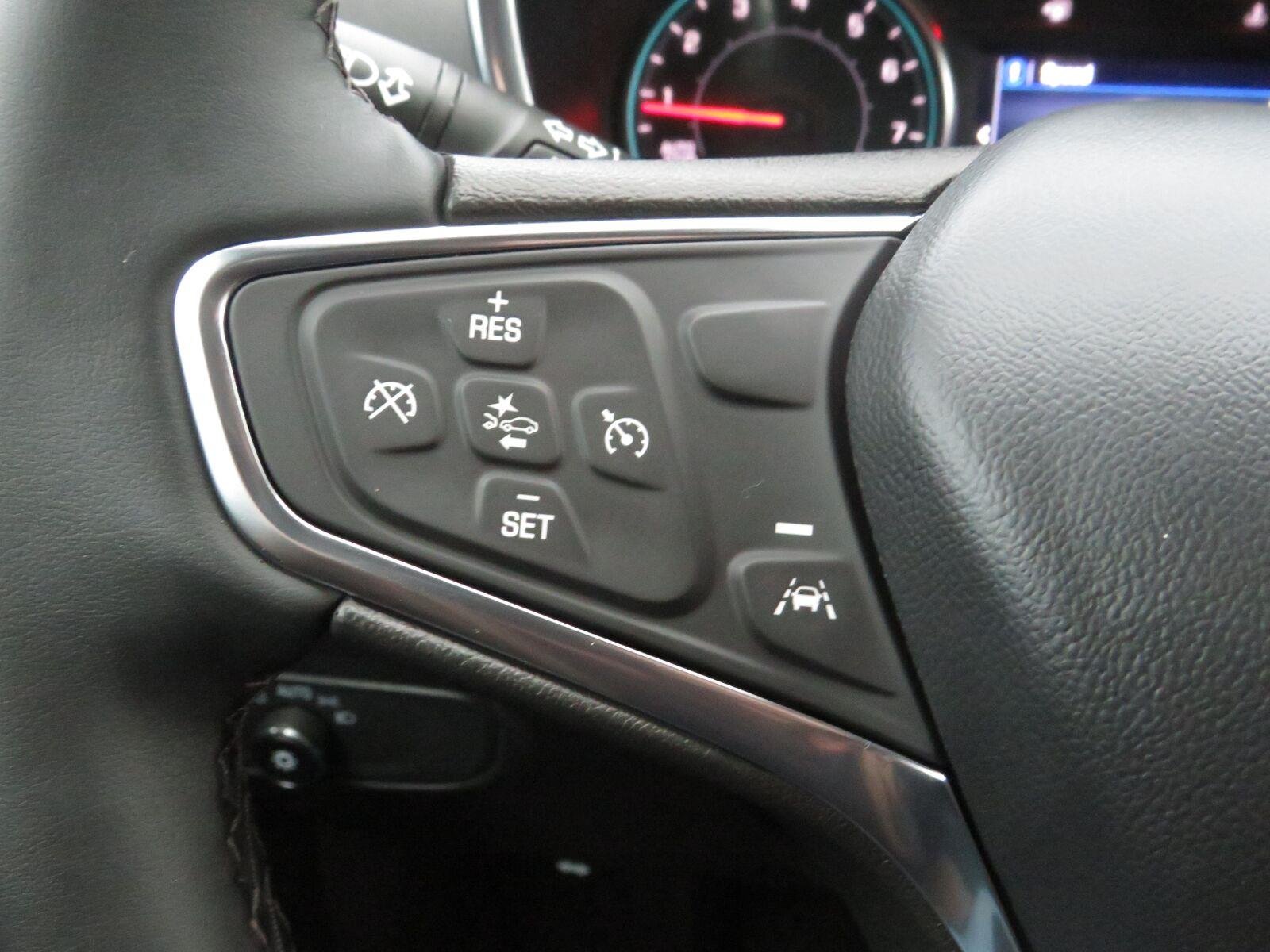 Used 2024 Sterling Gray Metallic Chevrolet LT image 29