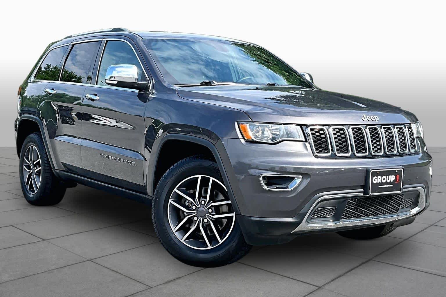 Used 2019 Granite Crystal Metallic Clearcoat Jeep Limited image 3