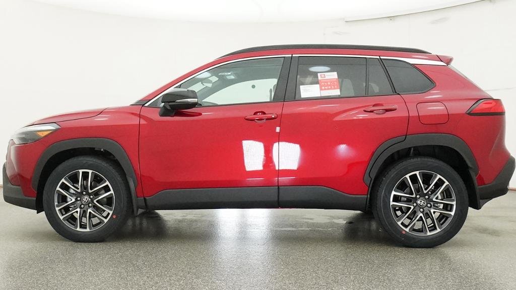 New 2026 Soul Red Crystal Toyota XLE image 2