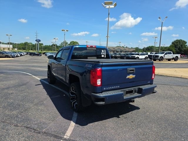 Used 2016 Blue Chevrolet LTZ image 5
