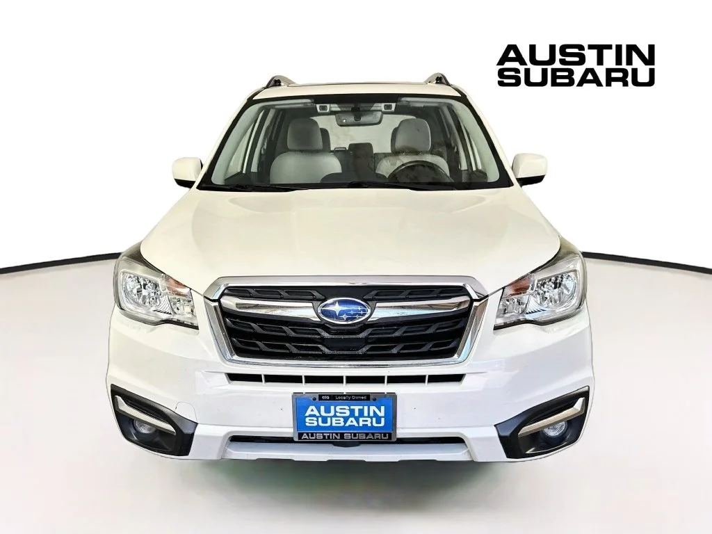 Used 2017 White Subaru 2.5i Premium image 2