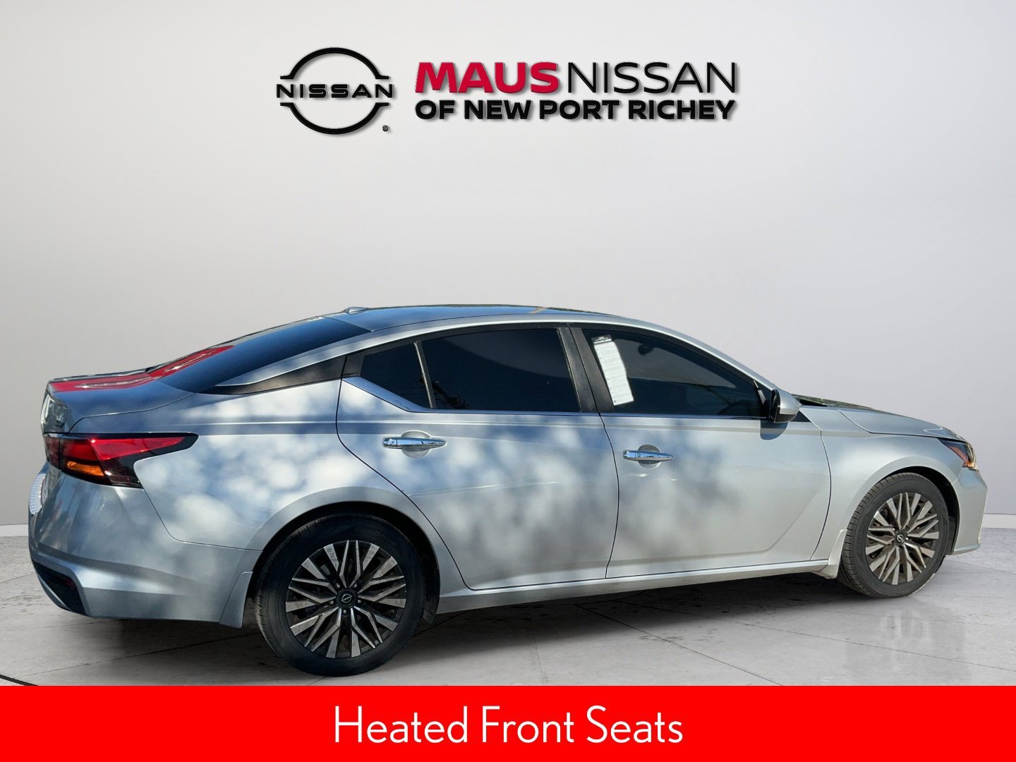 Used 2023 Silver Nissan 2.5 SV image 21