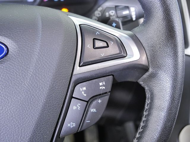 Used 2019 Red Ford SEL image 27