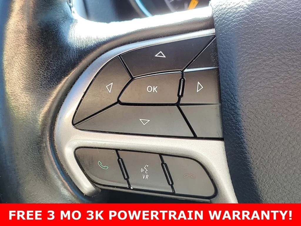 Used 2019 Gray Jeep Laredo image 17