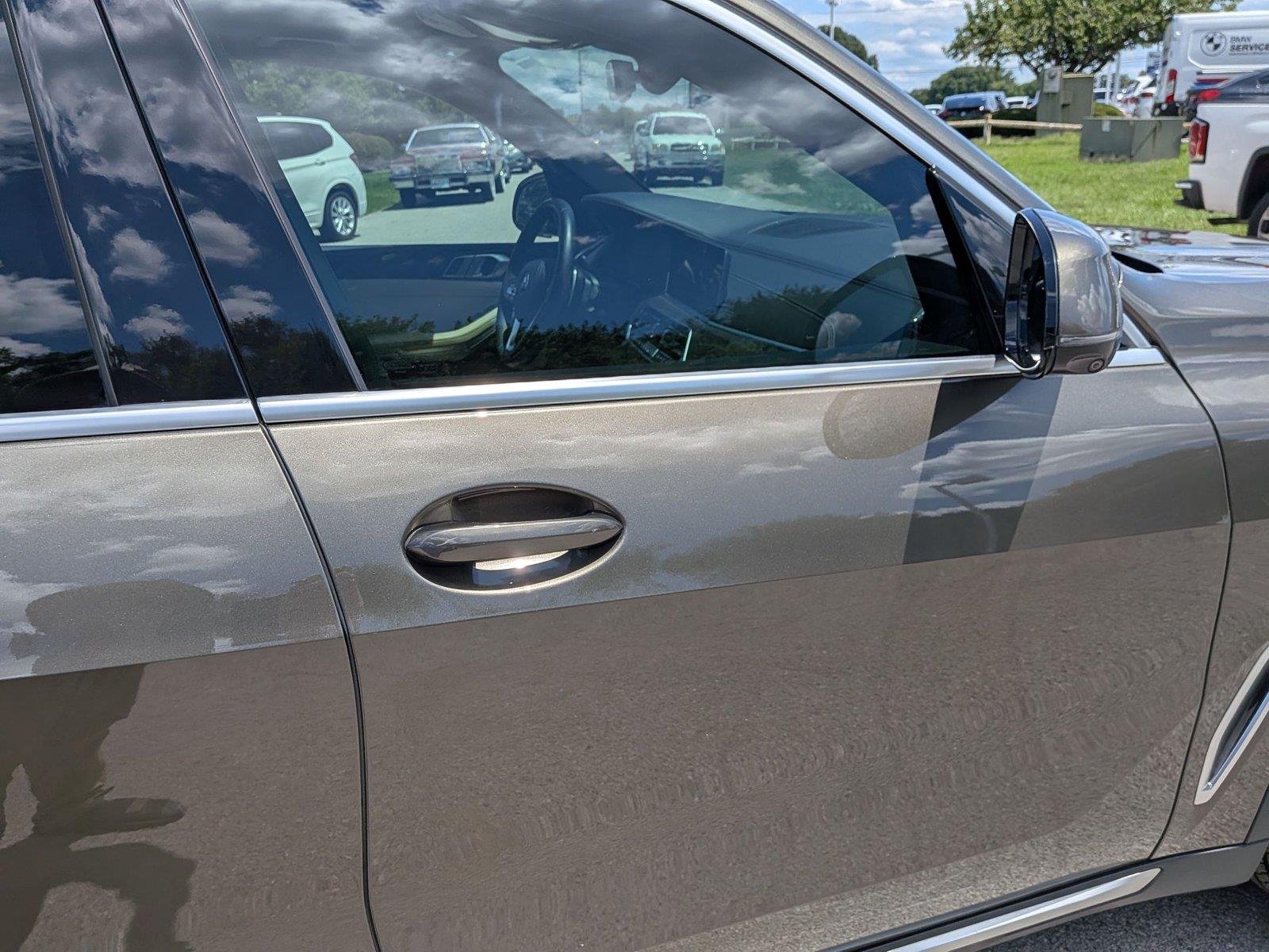 Used 2022 Manhattan Green Metallic BMW xDrive45e image 35