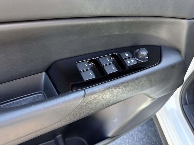 Used 2025 White Mazda 2.5 S Select Package image 27