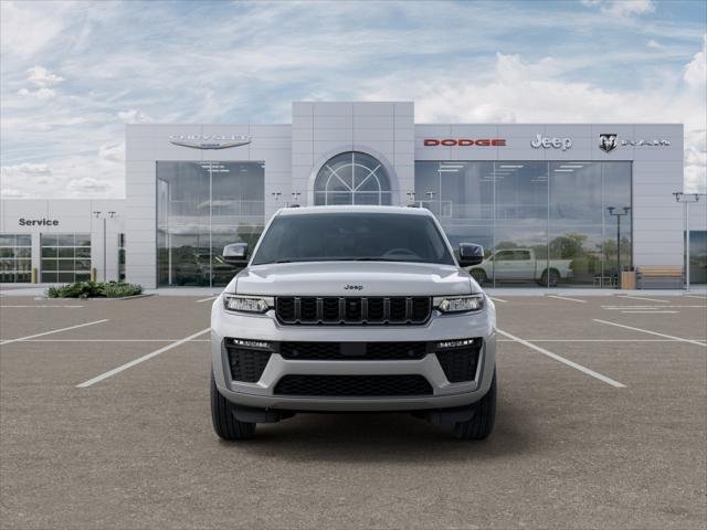 New 2026 Silver Zynith Jeep Limited Reserve image 32
