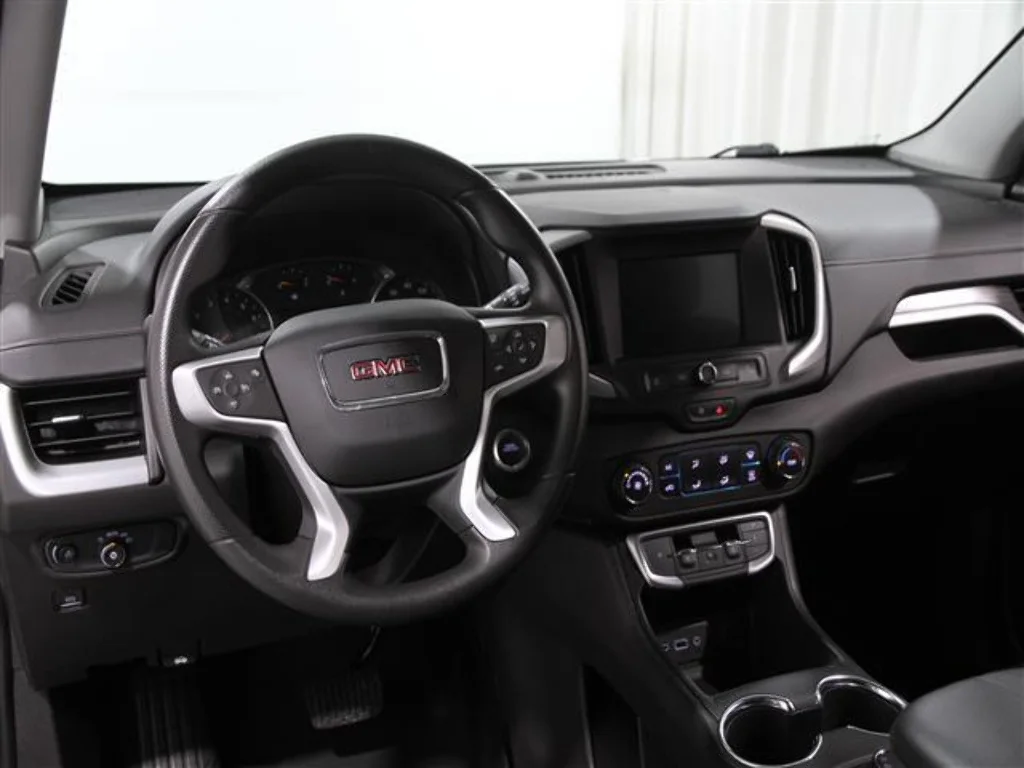 2024 GMC Terrain SLE - Photo 6