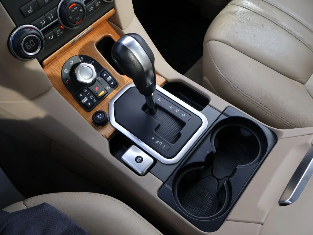 Used 2012  Land Rover HSE image 28