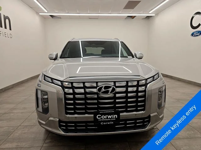 Used 2025 Silver Hyundai Calligraphy image 7