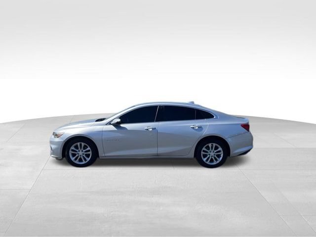 Used 2018 Chevrolet Malibu 1LT with VIN 1G1ZD5STXJF163780 for sale in Fenton, MI