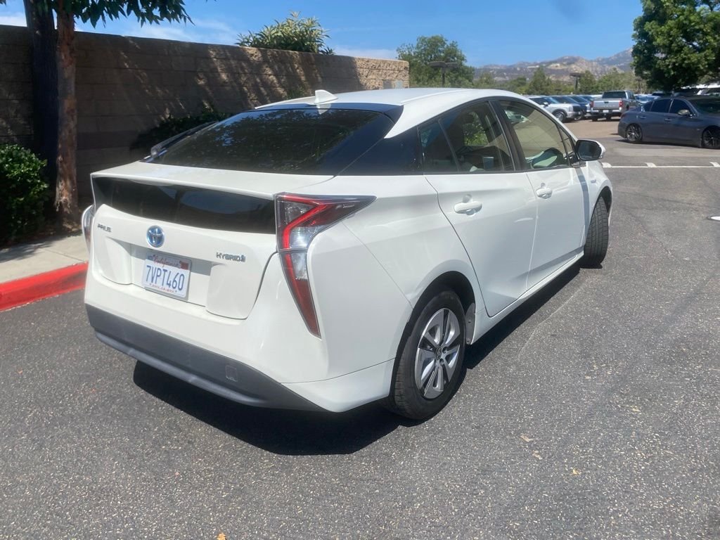 Used 2016 White Toyota Four image 6