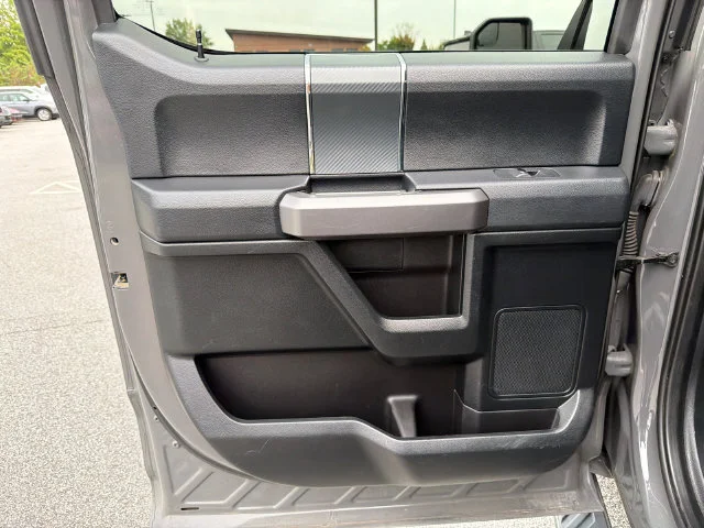 Used 2020 Gray Ford XLT image 21