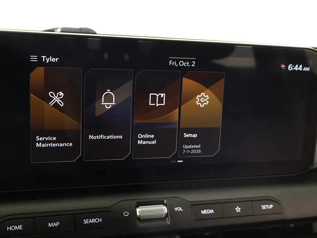 Used 2025 Black Kia LXS image 42