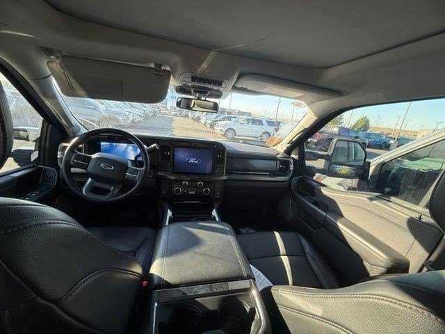 Used 2025 Dark Blue Ford XL image 10