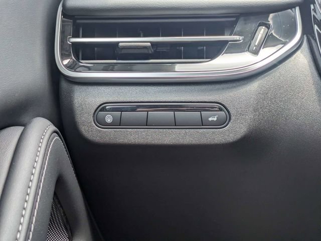 New 2027 GRAPHITE SHADOW INFINITI Pure FWD image 26
