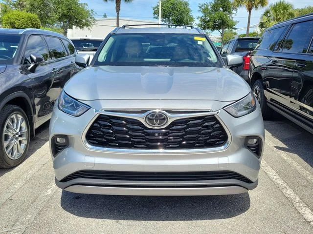 Used 2023 Silver Toyota Platinum image 2