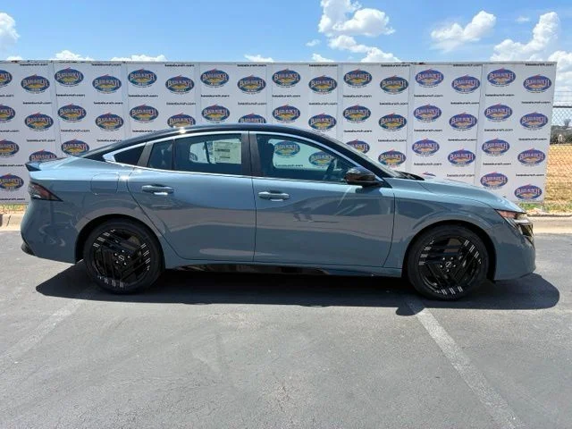 New 2027 Nissan Sentra SR