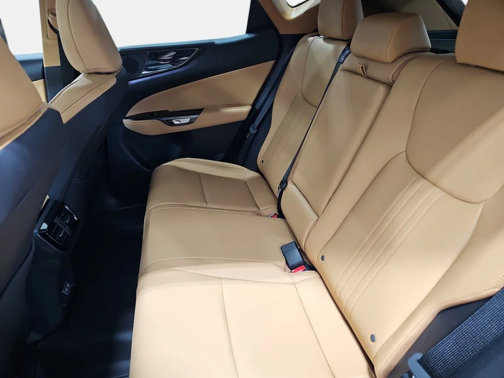 New 2026 Ultra White Lexus PREMIUM image 10