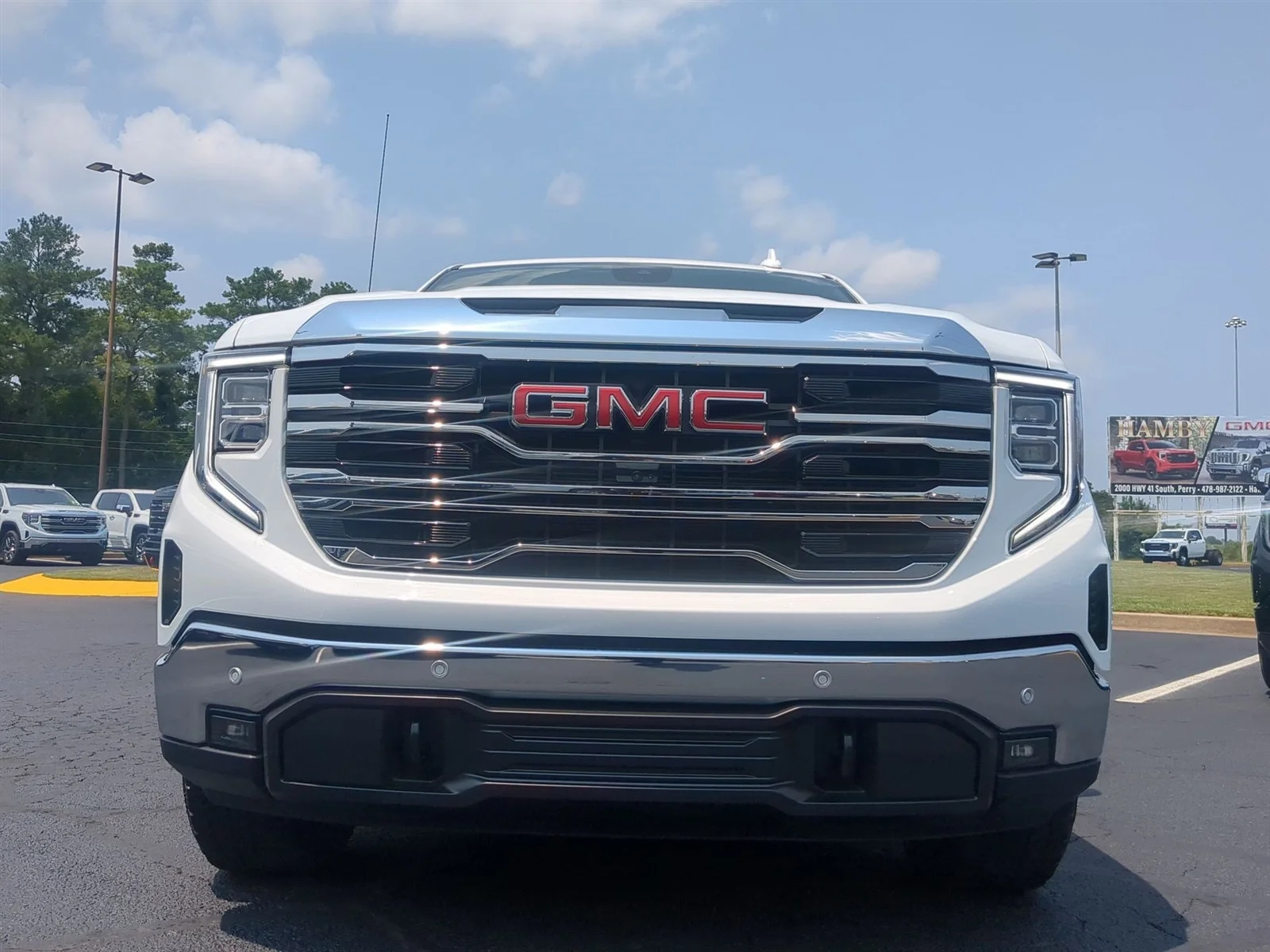 New 2026 Summit White GMC SLT image 27