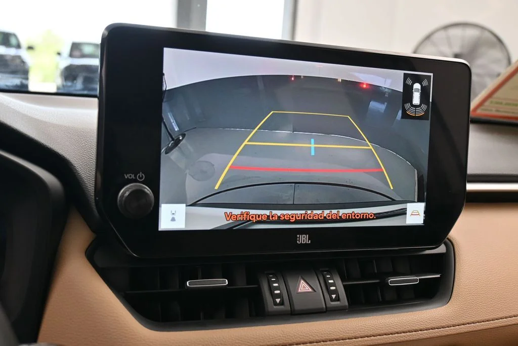 Used 2023 Ice Cap Toyota Limited image 18