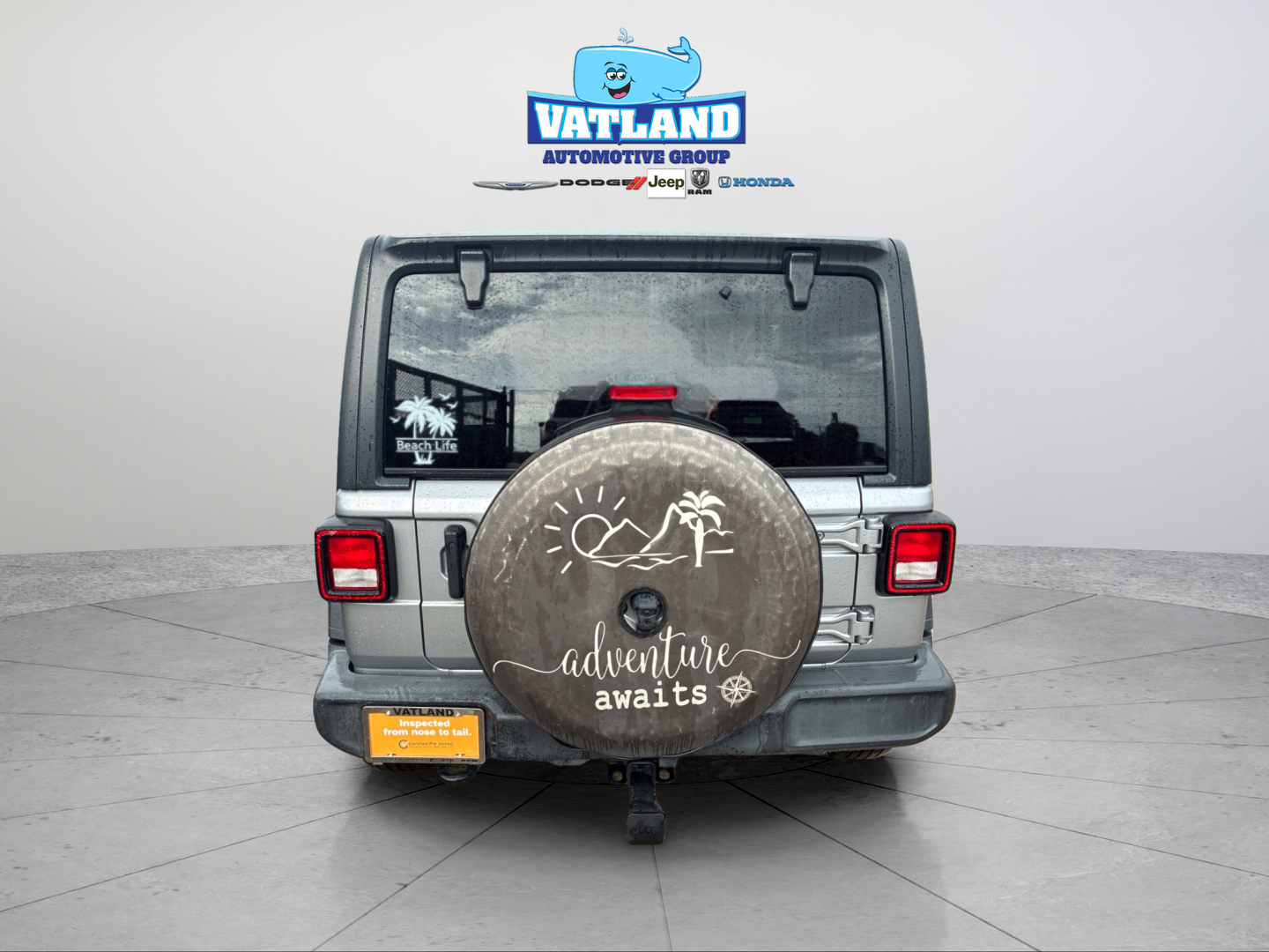 Used 2021 Silver Jeep Sport S image 4