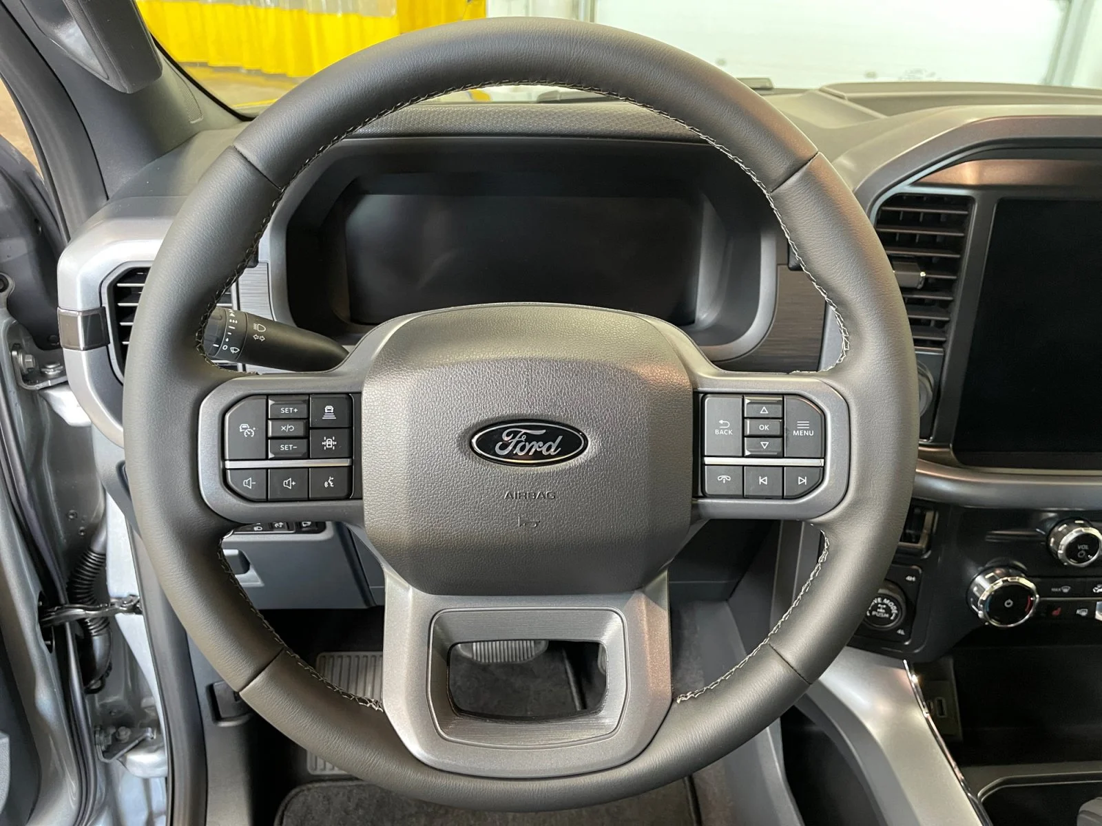 New 2026 Iconic Silver Metallic Ford XLT image 16