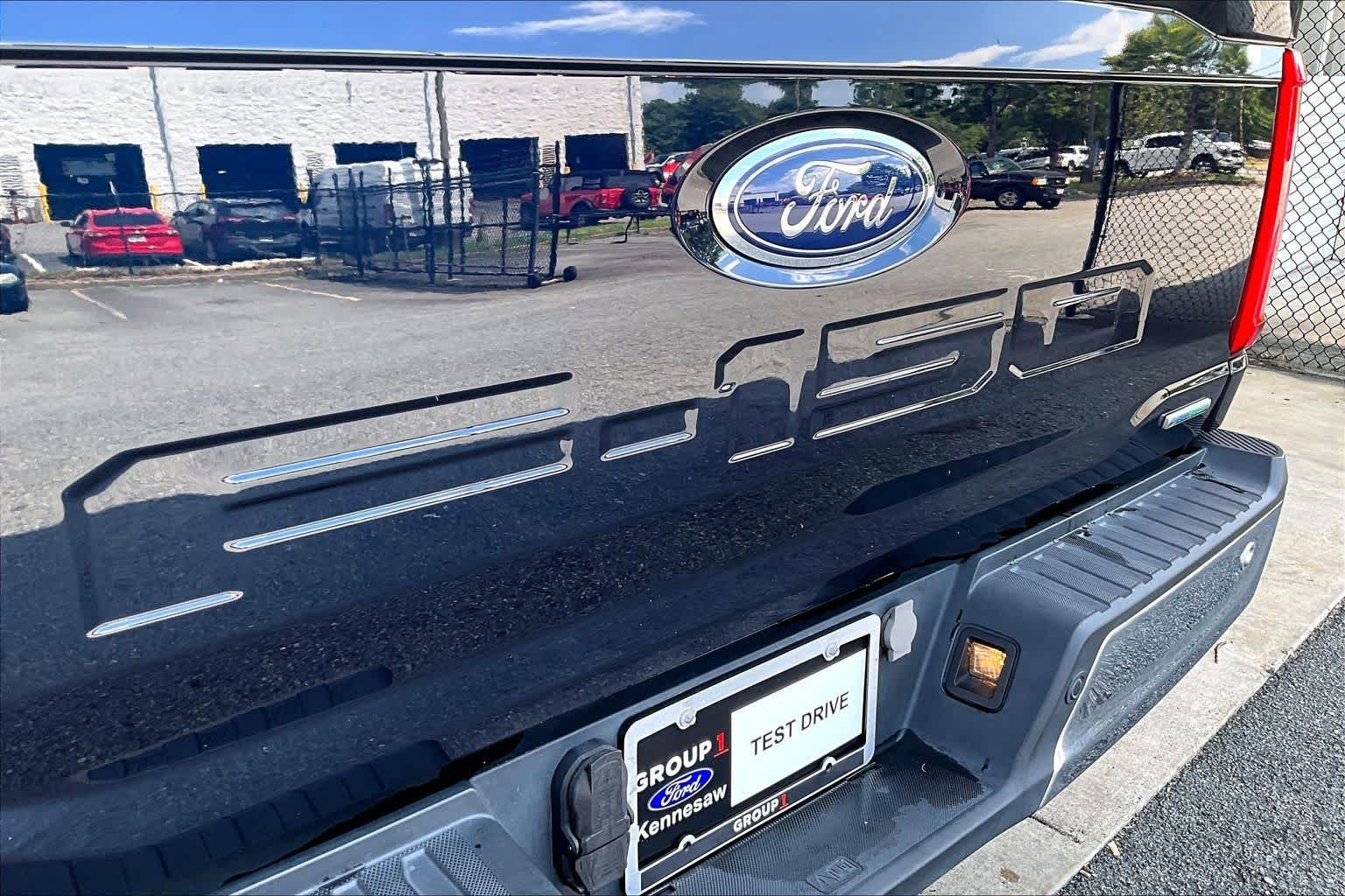 Used 2023 Antimatter Blue Ford LARIAT image 30