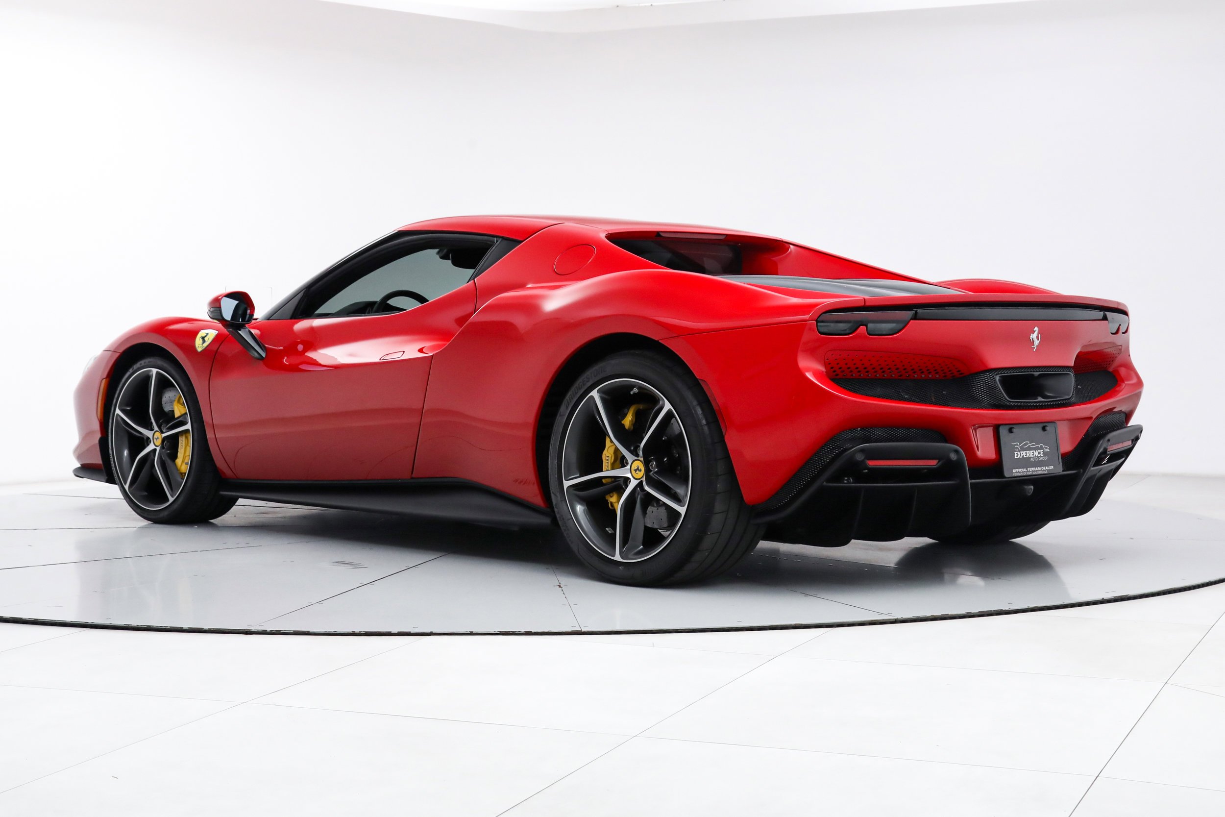 Used 2024 Red Ferrari  image 7