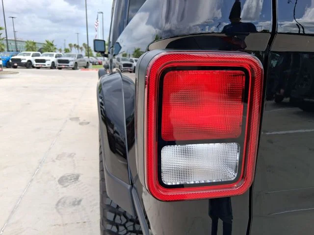 New 2026 Black Clear-Coat Exterior Paint Jeep Texas Trail image 11