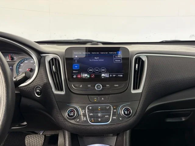 Used 2024 White Chevrolet LT image 17