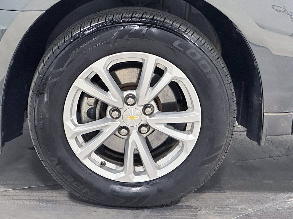 Used 2017 NIGHTFALL GRAY METALLIC Chevrolet LT image 34