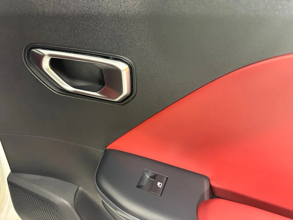 New 2026 Snow White Pearl Kia GT-Line Turbo image 16