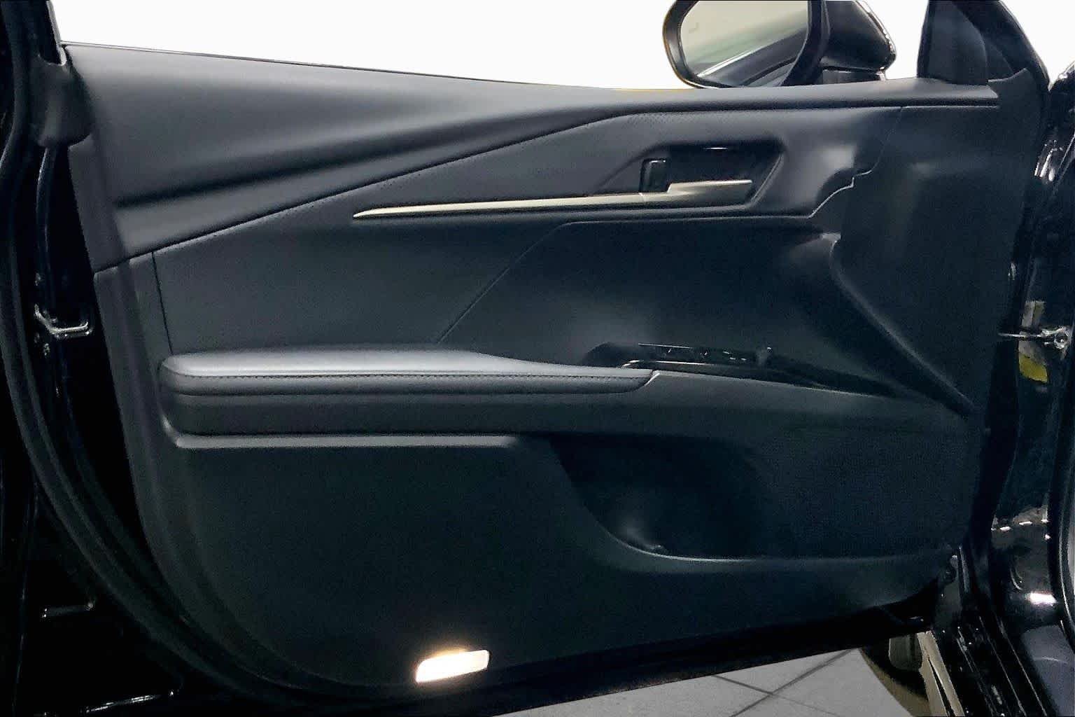 Used 2025 Midnight Black Metallic Toyota XSE image 22
