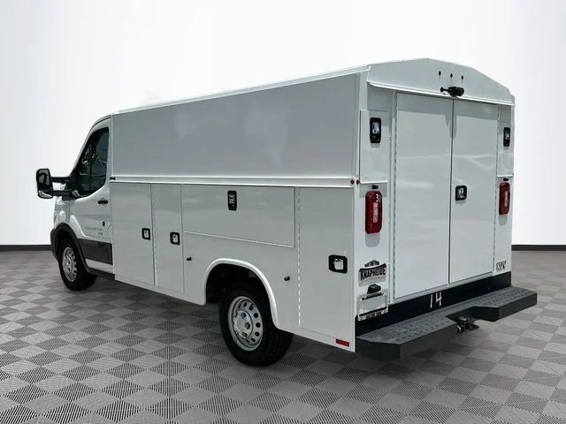 New 2025 Oxford White Ford Base image 4