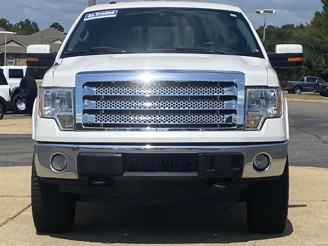 Used 2013 White Ford Lariat image 7