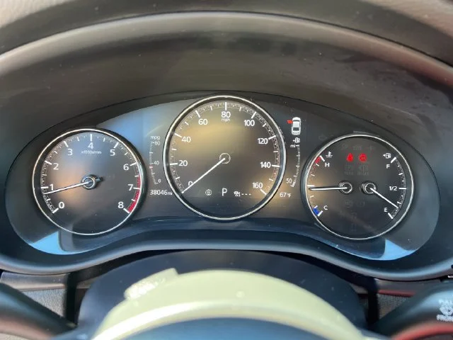 Used 2022 Polymetal Gray Metallic Mazda Carbon Edition image 20