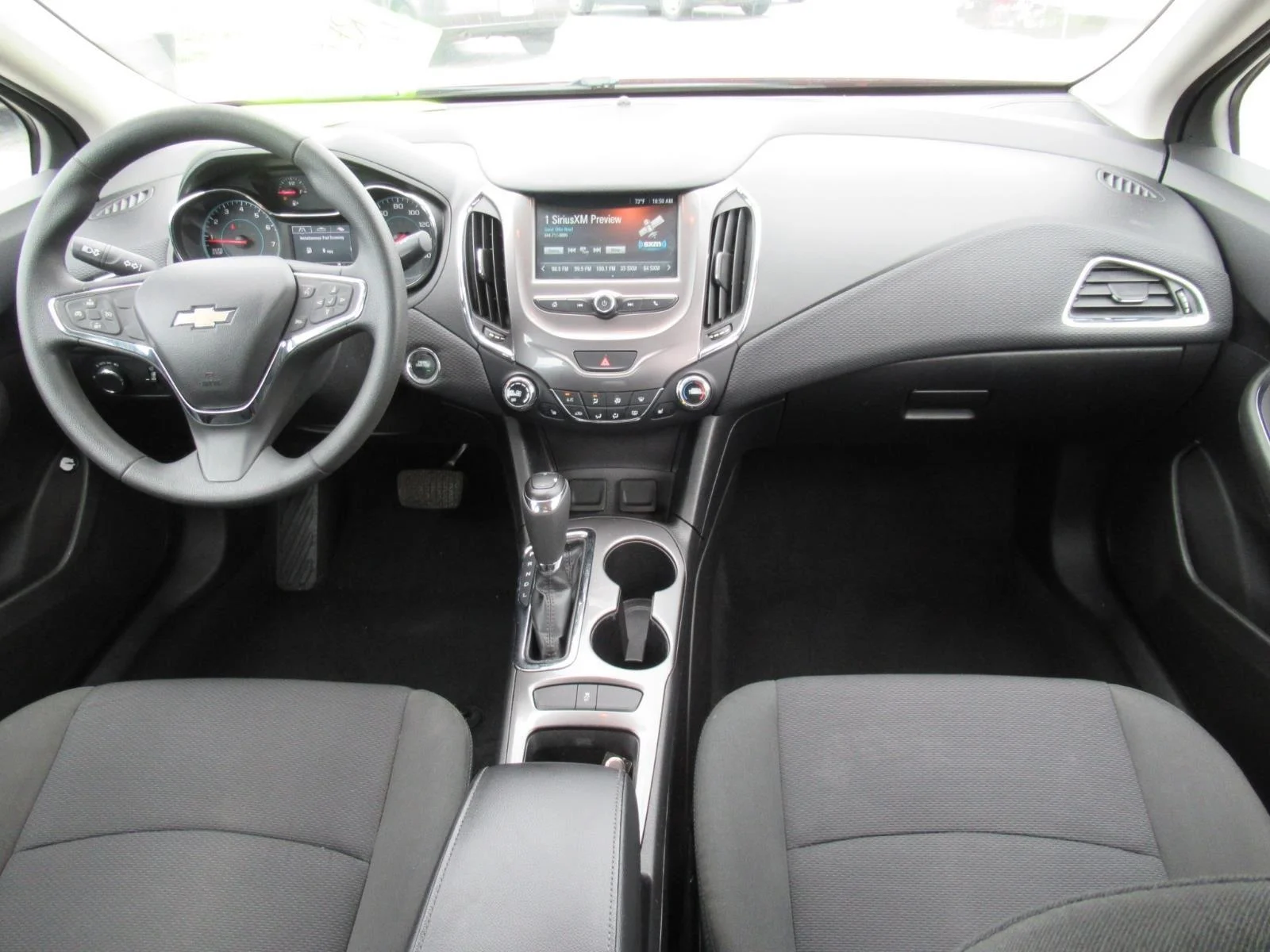 Used 2018 Red Chevrolet LT image 12