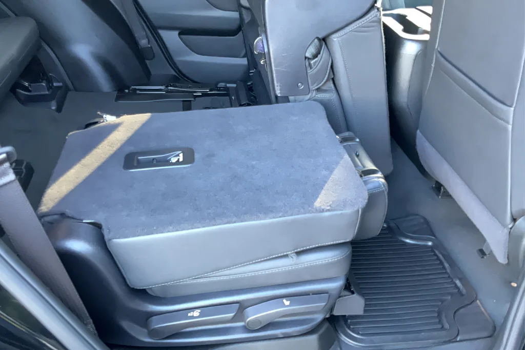 2025 Chevrolet Tahoe LT - Photo 33