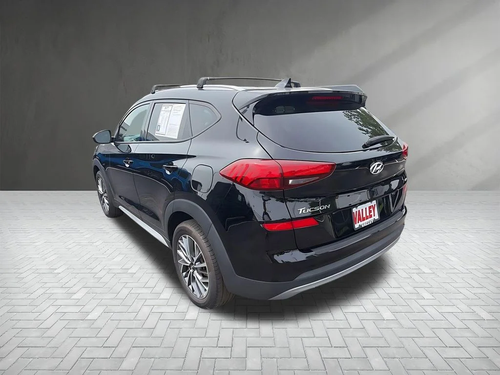 Certified Used 2020 Black Noir Pearl Hyundai SEL image 4
