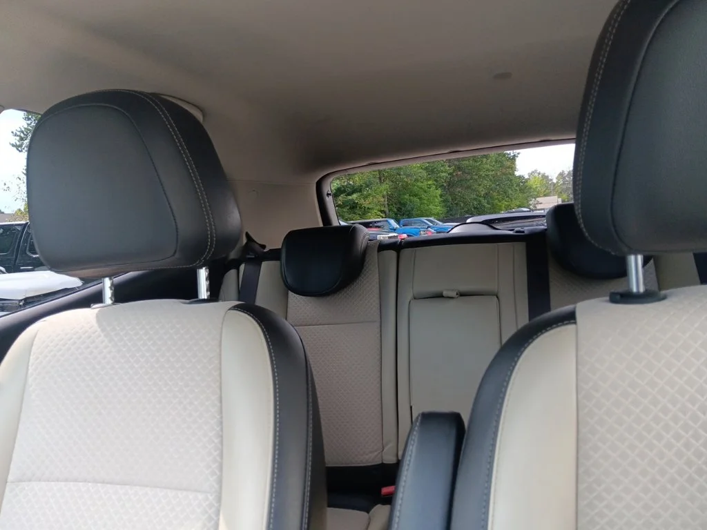 Used 2018 Brilliant Blue Metallic Buick Sport Touring image 28