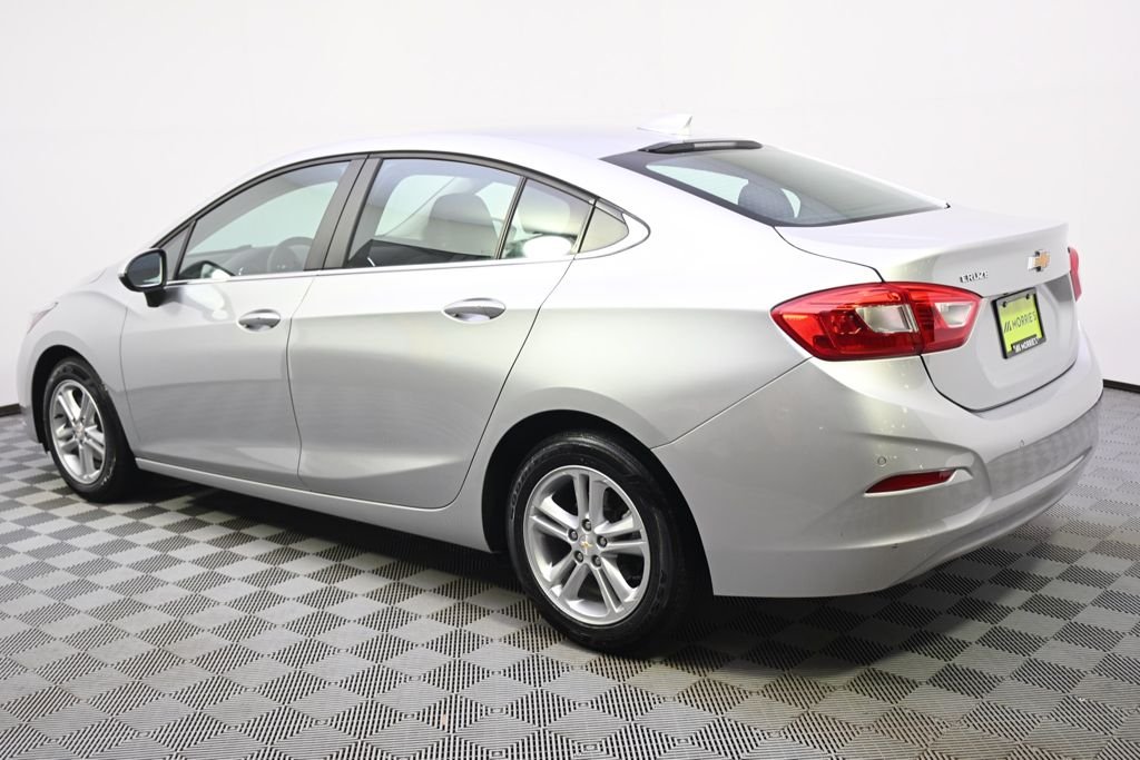 Used 2017 Silver Ice Metallic Chevrolet LT image 3